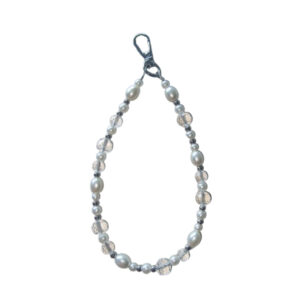 Handykette mit Perlen in weiss Silber für Handgelenk